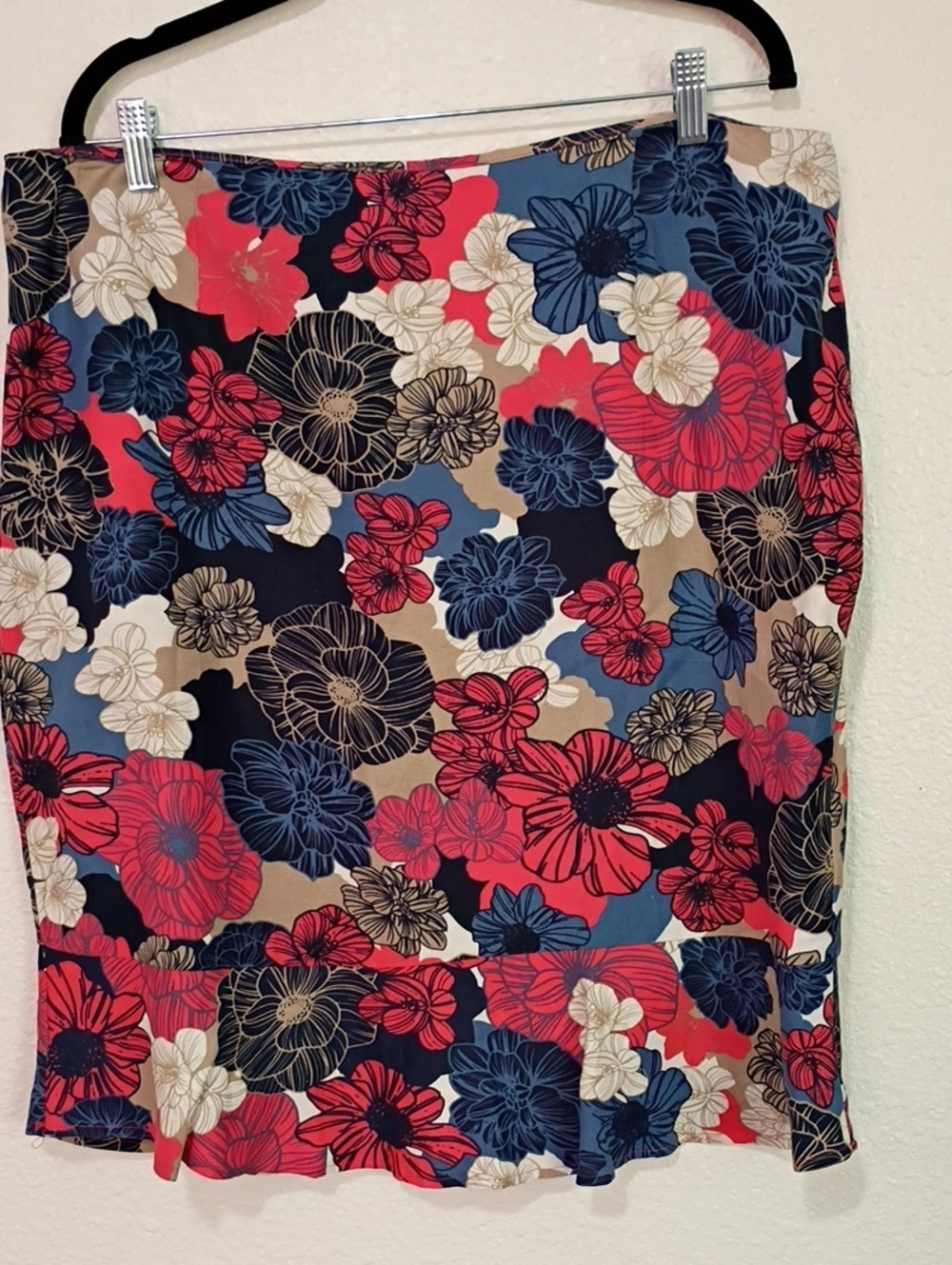 Women's Multi-Color Abstract Print Tapestry Skirt